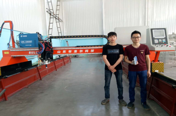 龍門等離子火焰數控切割機 龍門等離子火焰數控切割機