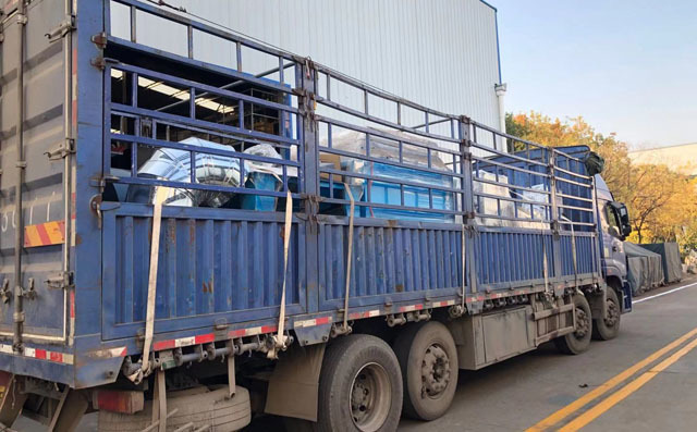 龍門式雙等離子切割機(jī)發(fā)往煙臺(tái) 龍門式雙等離子切割機(jī)發(fā)往煙臺(tái)