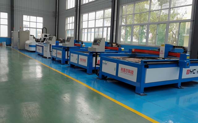 臺式數(shù)控等離子切割機.jpg 臺式數(shù)控等離子切割機