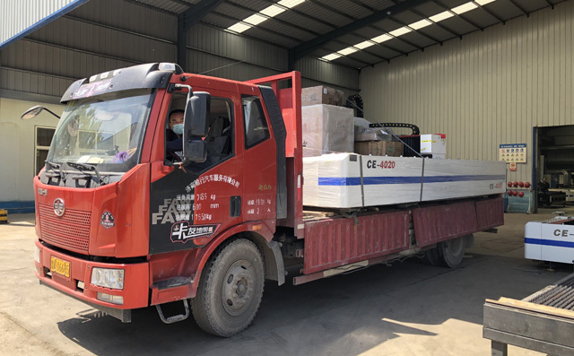 激光切割機(jī)發(fā)往風(fēng)機(jī)制造廠家 激光切割機(jī)發(fā)往風(fēng)機(jī)制造廠家