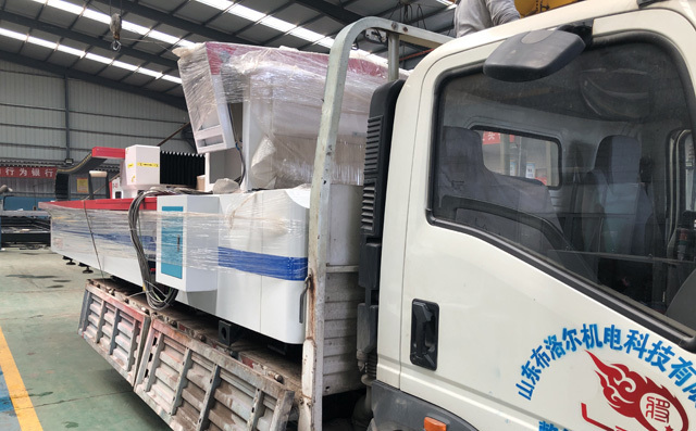 布洛爾數(shù)控切割機廠家發(fā)貨到山東濟南 布洛爾數(shù)控切割機廠家發(fā)貨到山東濟南