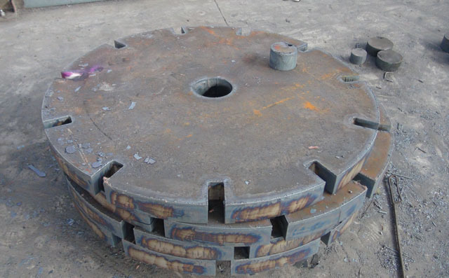 數控火焰切割機適合切割高厚度板材 數控火焰切割機適合切割高厚度板材